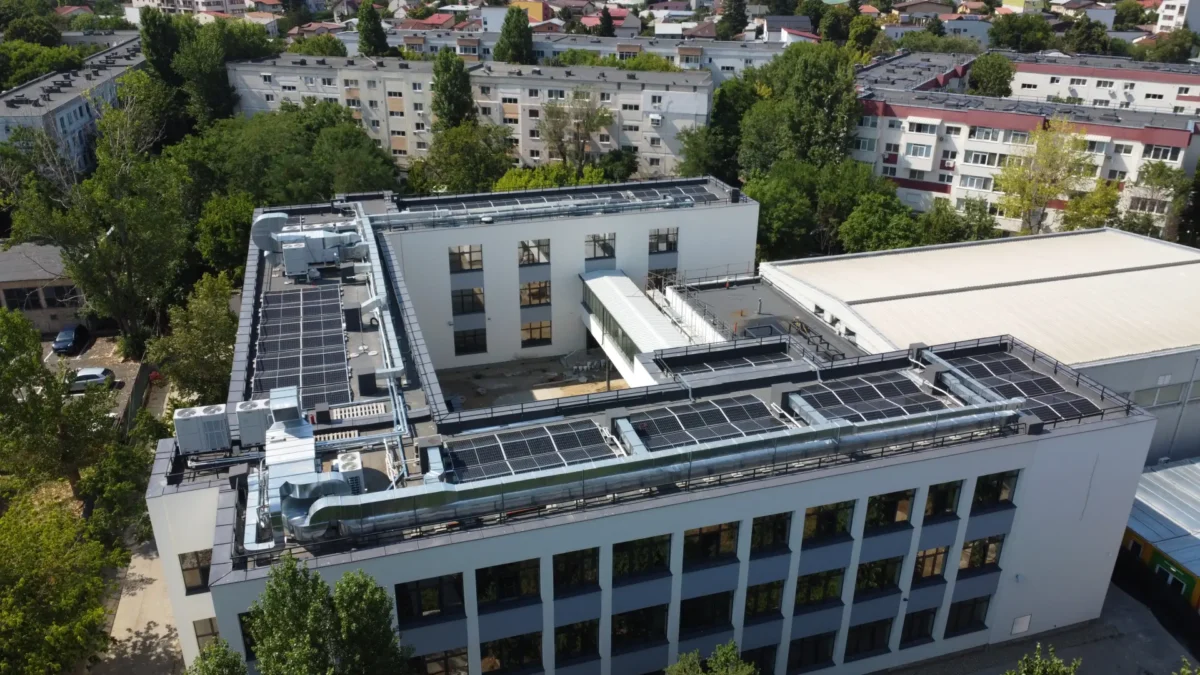 VoltGrid Fotovoltaice Scoala Gheorghe Toparceanu B DJI 0249